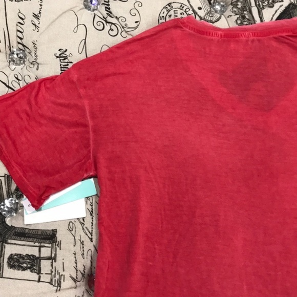 Abound Washed V-Neck High/Low T-Shirt - Picture 3 of 5